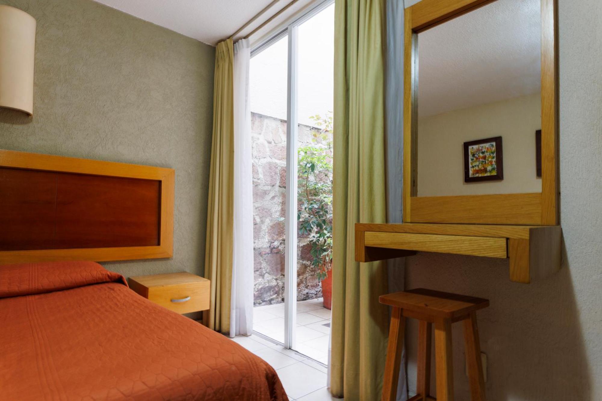 Hotel Qualitel Centro Historico Морелія Екстер'єр фото